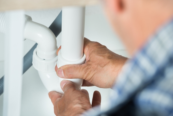 Plumbing Emergencies: Tips on What To Do Before